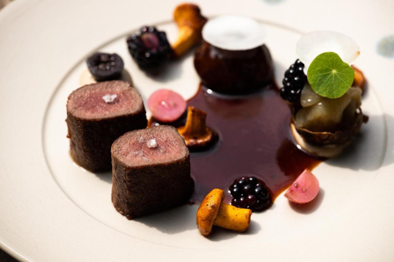 Fitz Roy Urban Hotel, Bar And Garden มาสทริชท์ ภายนอก รูปภาพ