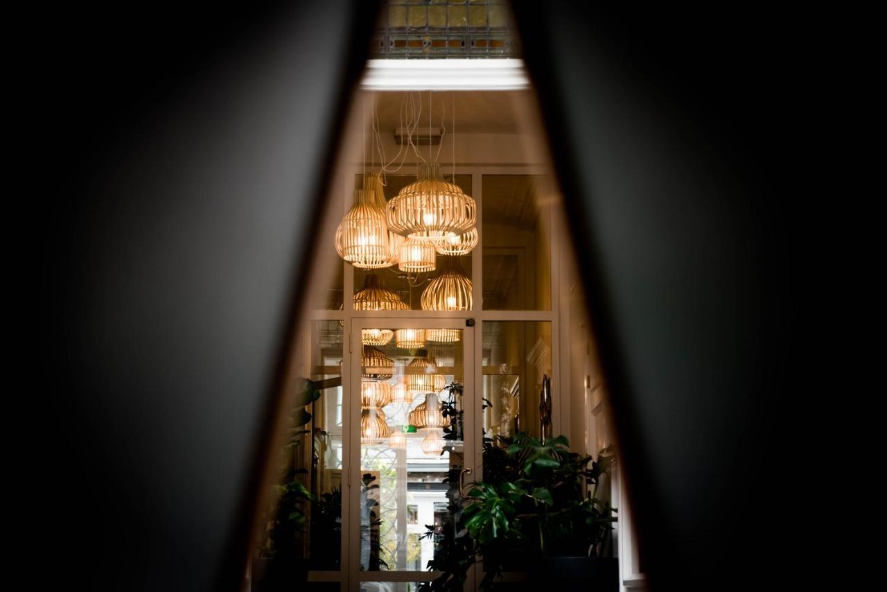 Fitz Roy Urban Hotel, Bar And Garden มาสทริชท์ ภายนอก รูปภาพ